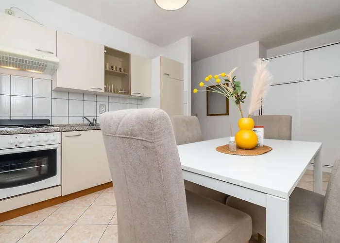 Tily Apartmán Trogir